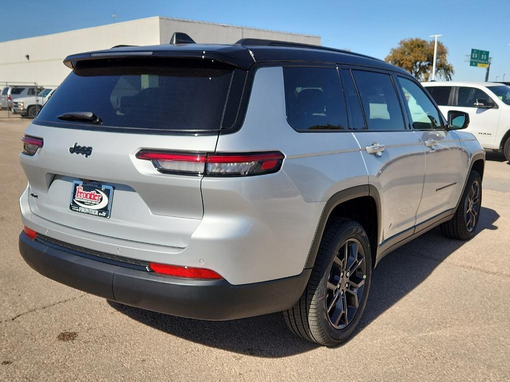 new 2025 Jeep Grand Cherokee L car, priced at $49,626