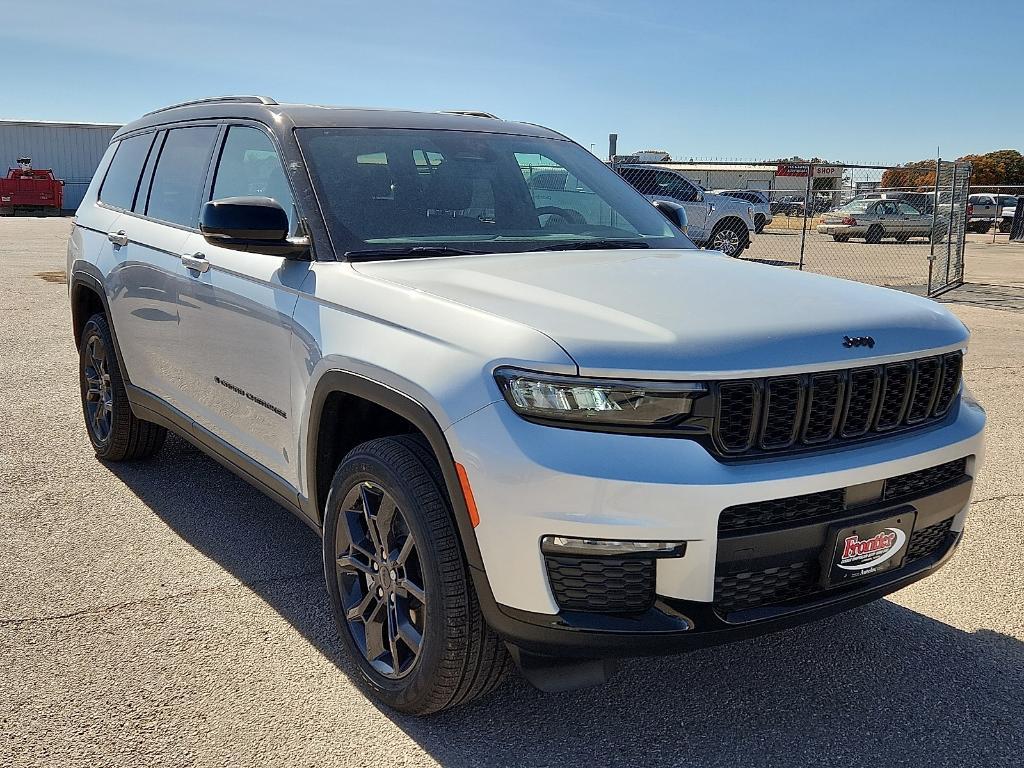 new 2025 Jeep Grand Cherokee L car, priced at $51,626