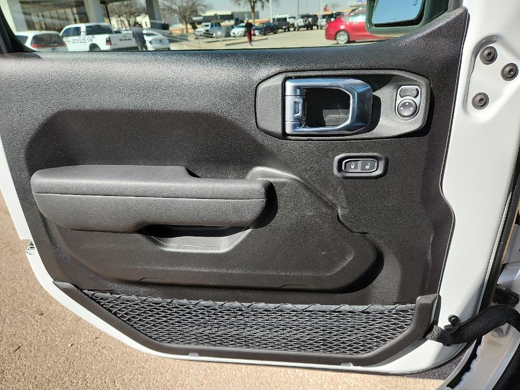 new 2026 Jeep Gladiator car, priced at $49,280