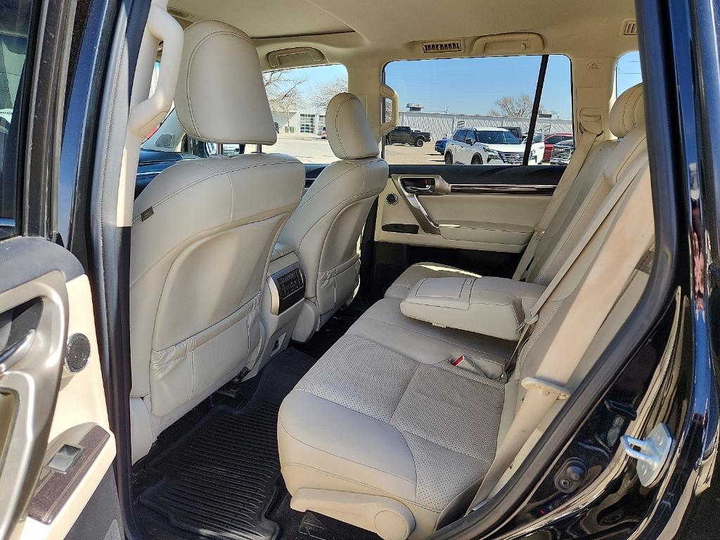 used 2021 Lexus GX 460 car, priced at $42,995