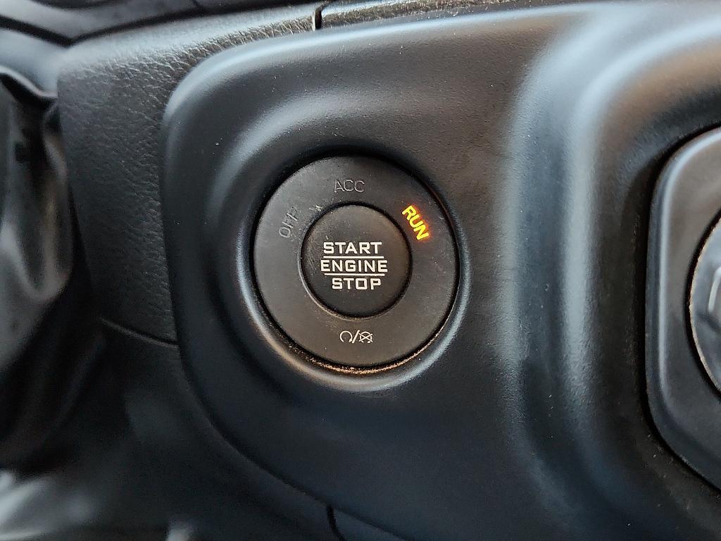 used 2023 Jeep Gladiator car, priced at $38,995