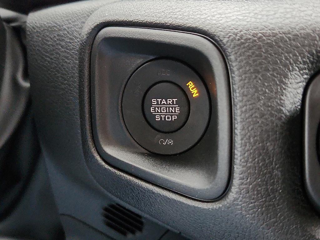 new 2026 Jeep Gladiator car, priced at $40,822