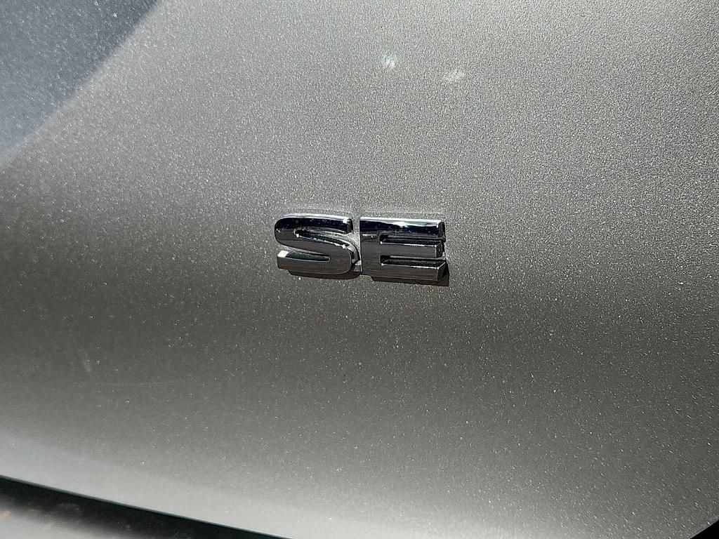 used 2024 Mitsubishi Outlander car, priced at $27,995