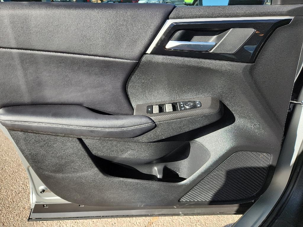 used 2024 Mitsubishi Outlander car, priced at $27,995