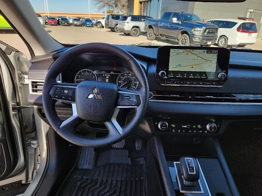 used 2024 Mitsubishi Outlander car, priced at $27,995