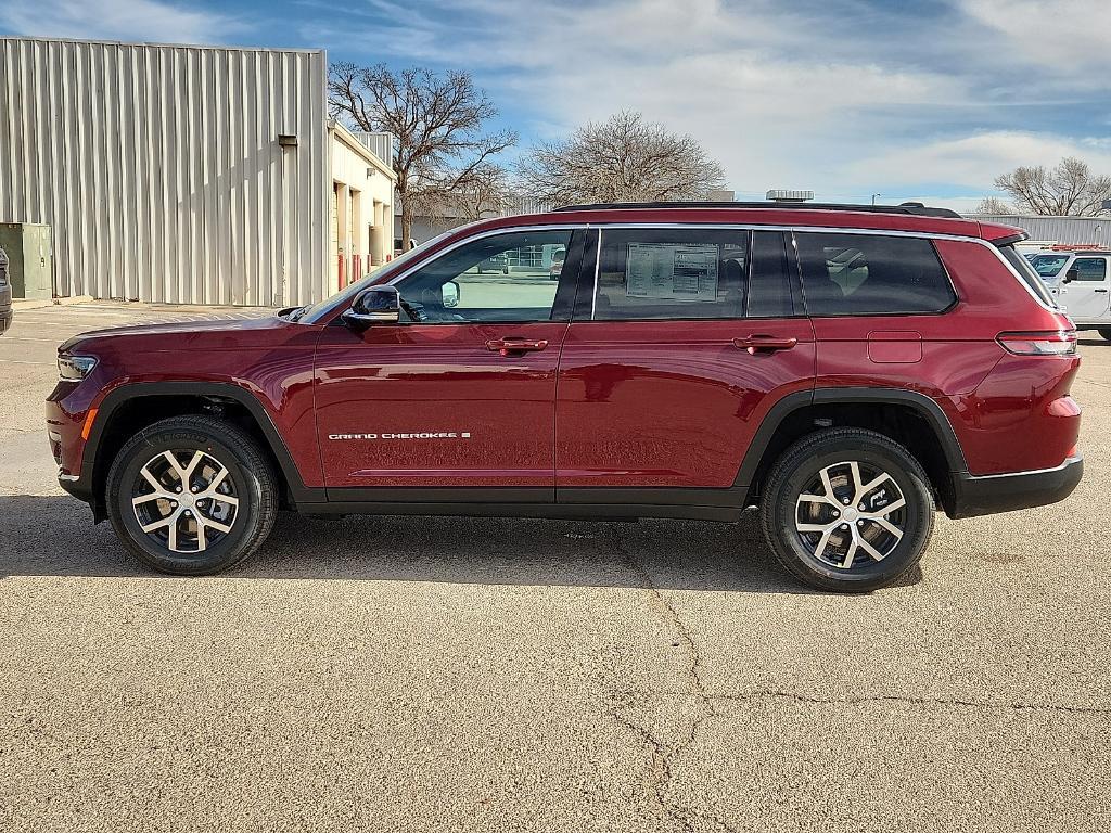 new 2025 Jeep Grand Cherokee L car, priced at $49,900