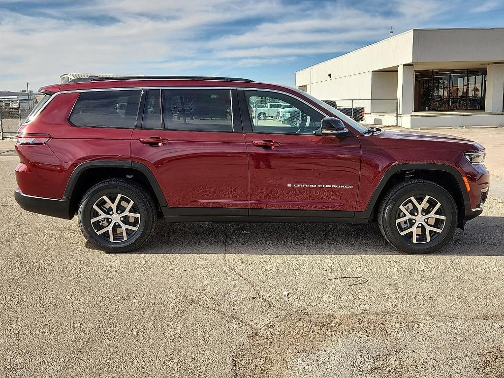 new 2025 Jeep Grand Cherokee L car, priced at $49,900