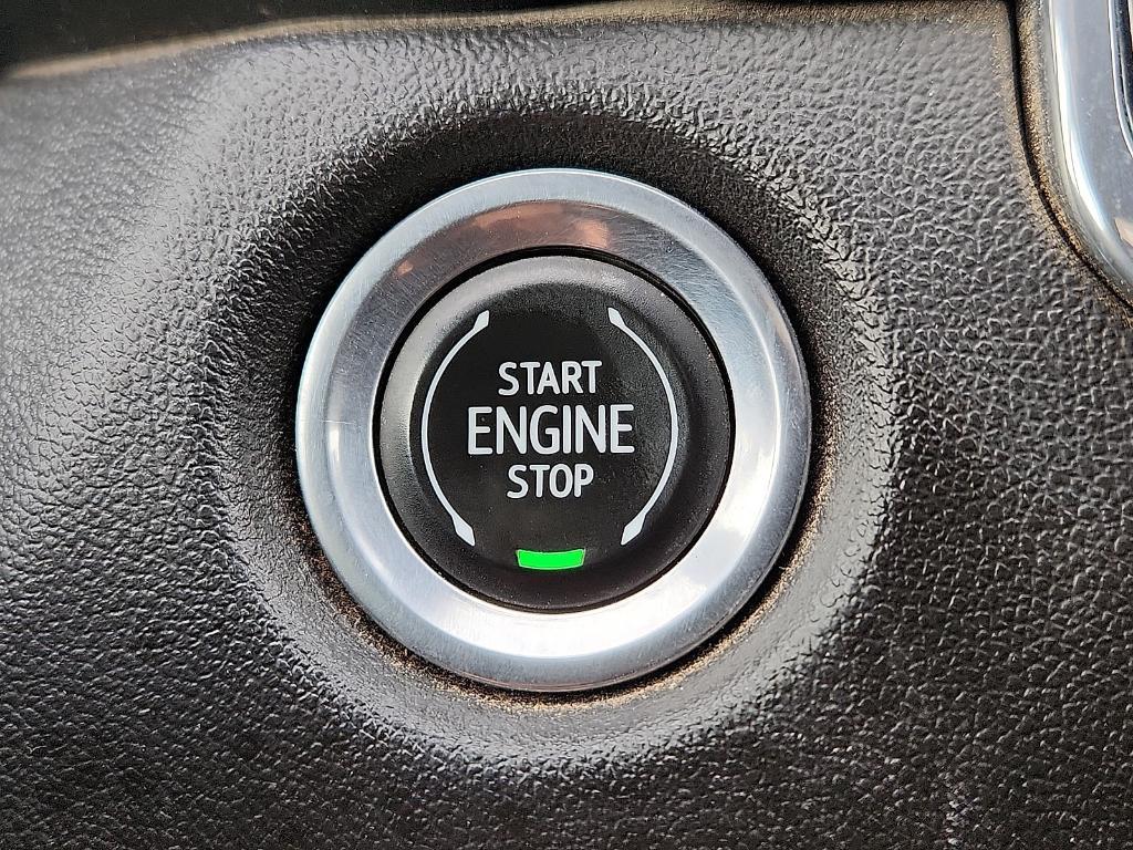 used 2023 Chevrolet Colorado car, priced at $29,995