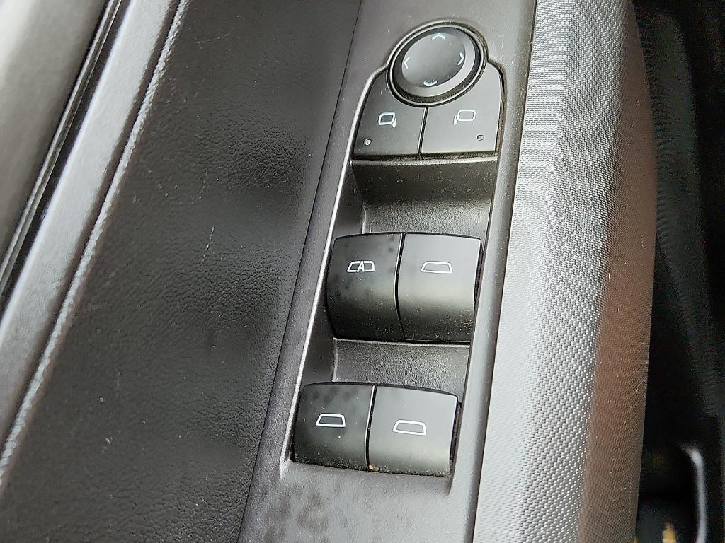 used 2023 Chevrolet Colorado car, priced at $29,995