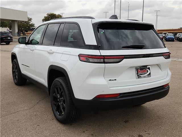 new 2025 Jeep Grand Cherokee car, priced at $40,685