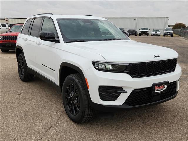 new 2025 Jeep Grand Cherokee car, priced at $40,685