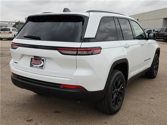 new 2025 Jeep Grand Cherokee car, priced at $40,685