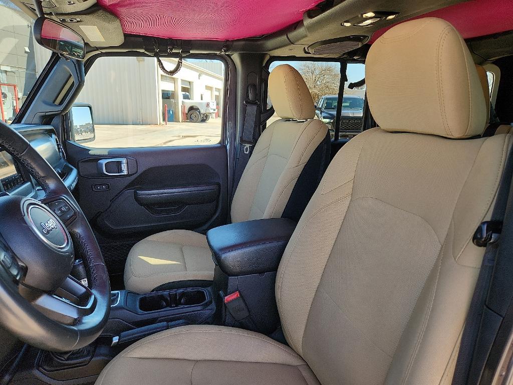 used 2019 Jeep Wrangler Unlimited car, priced at $23,995