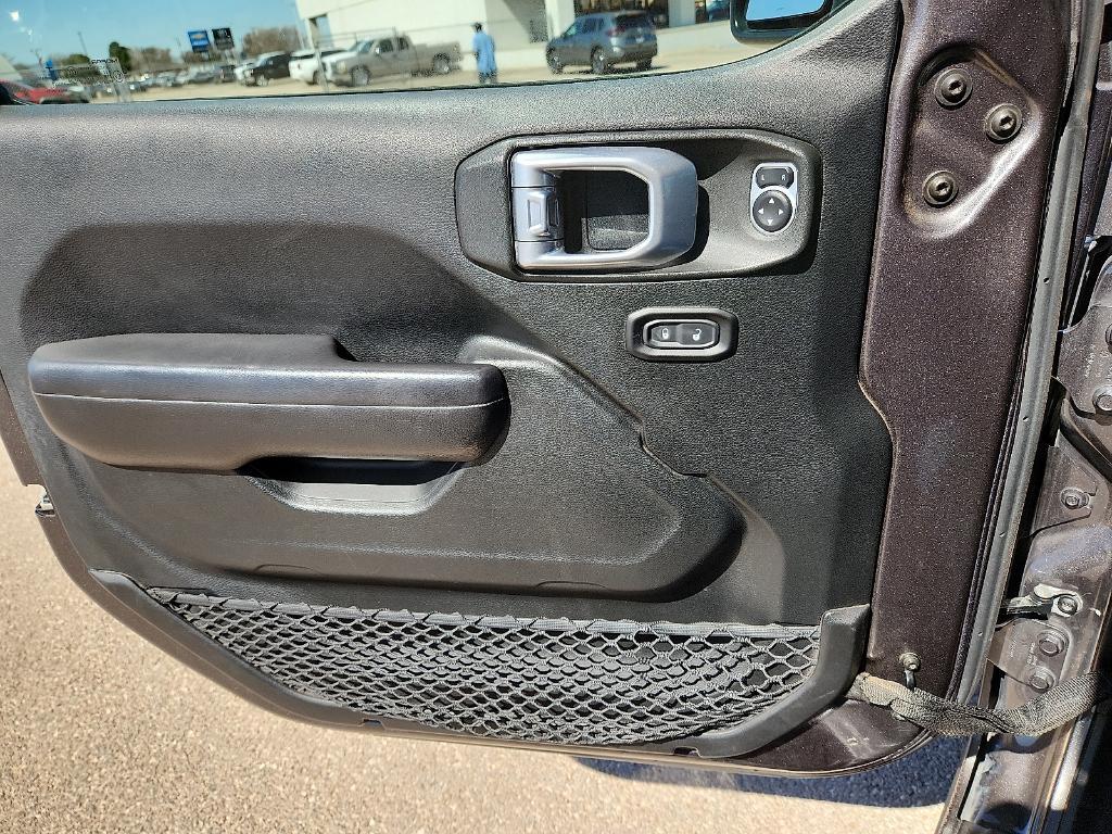 used 2019 Jeep Wrangler Unlimited car, priced at $23,995