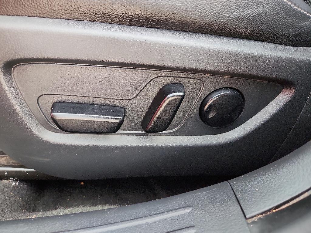 used 2025 Mazda CX-50 car, priced at $24,220