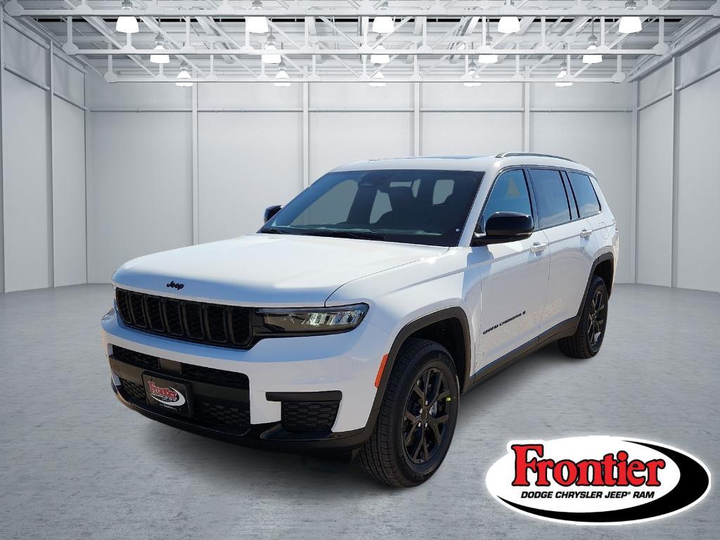 new 2025 Jeep Grand Cherokee L car, priced at $42,157