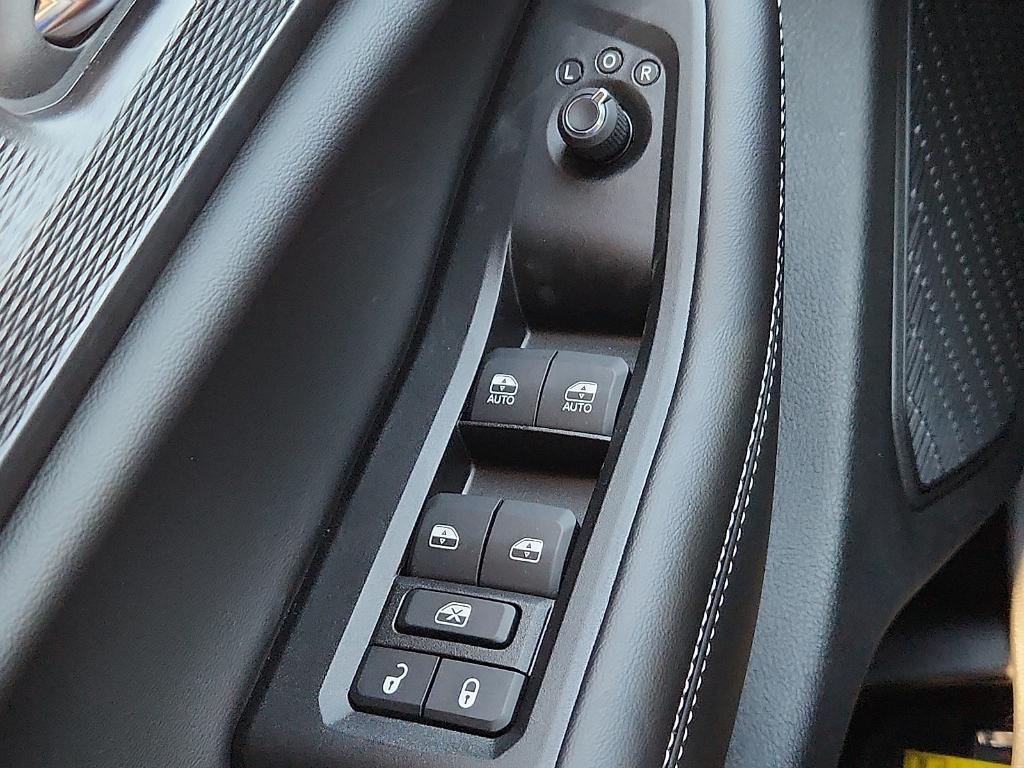 new 2025 Jeep Grand Cherokee L car, priced at $42,157