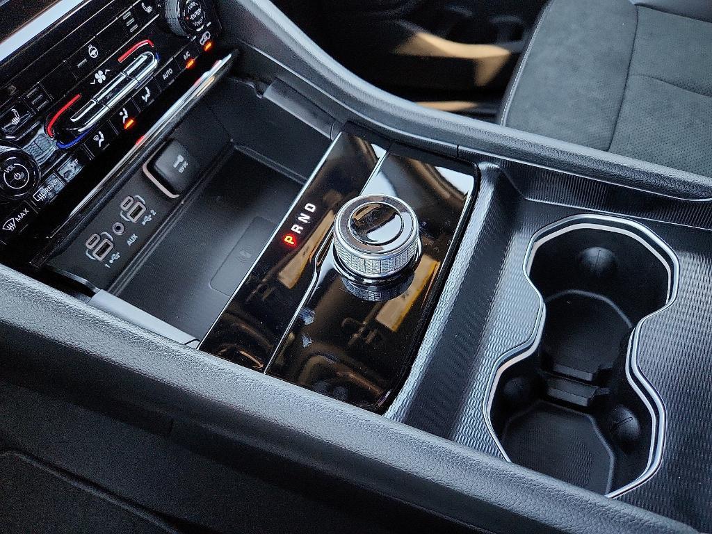 new 2025 Jeep Grand Cherokee L car, priced at $42,157