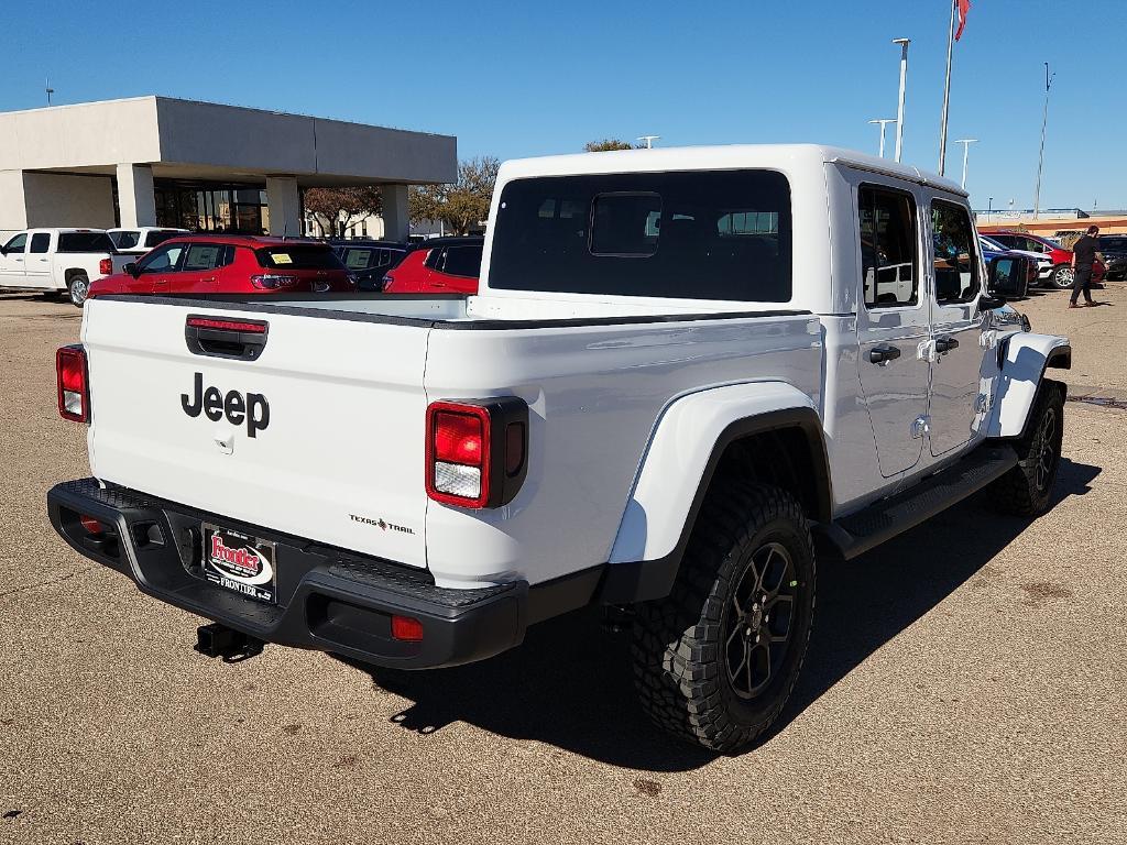 new 2026 Jeep Gladiator car, priced at $48,318