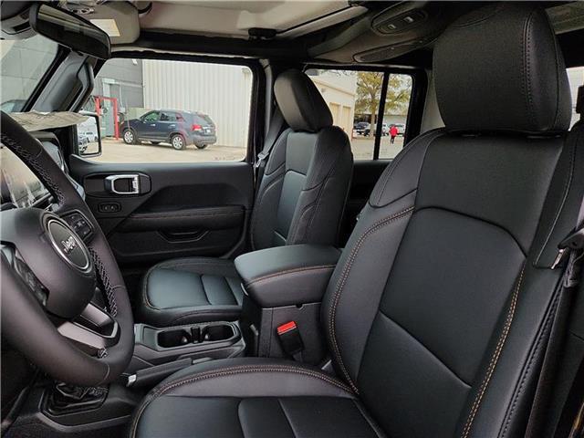 new 2026 Jeep Gladiator car, priced at $47,556