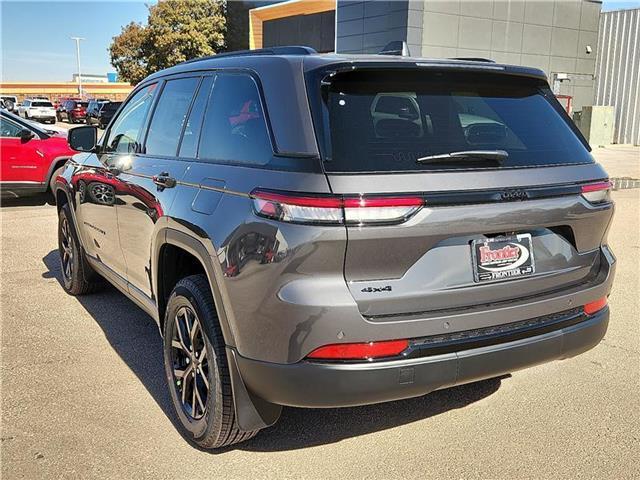 new 2025 Jeep Grand Cherokee car, priced at $49,150