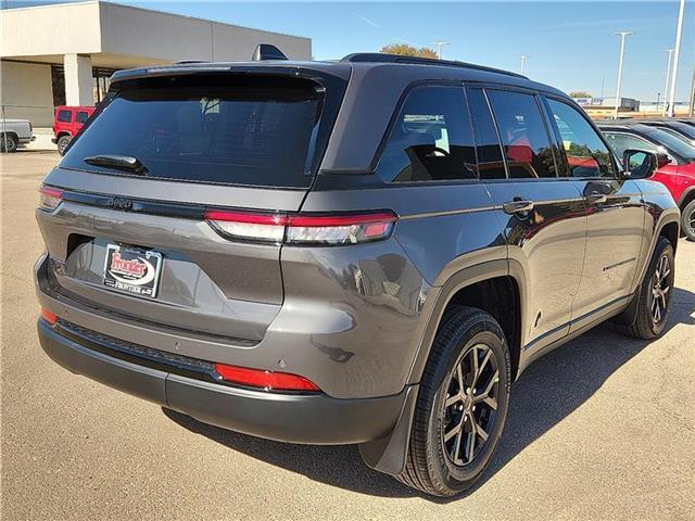 new 2025 Jeep Grand Cherokee car, priced at $49,150
