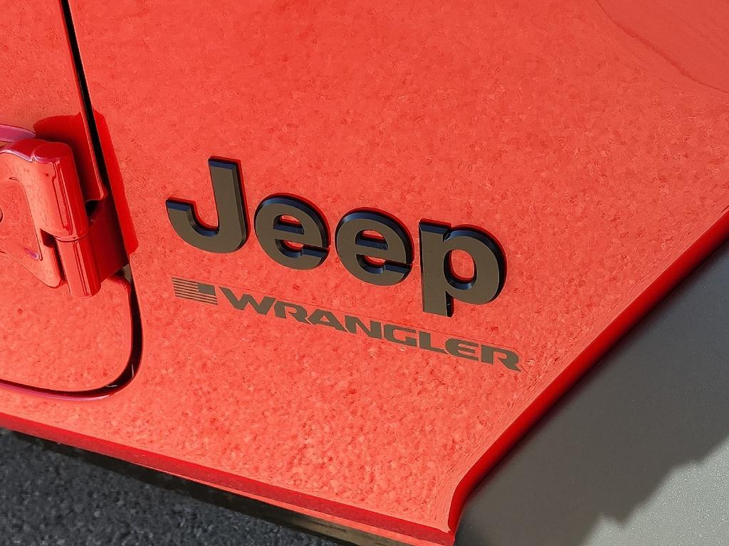 new 2026 Jeep Wrangler car, priced at $41,196