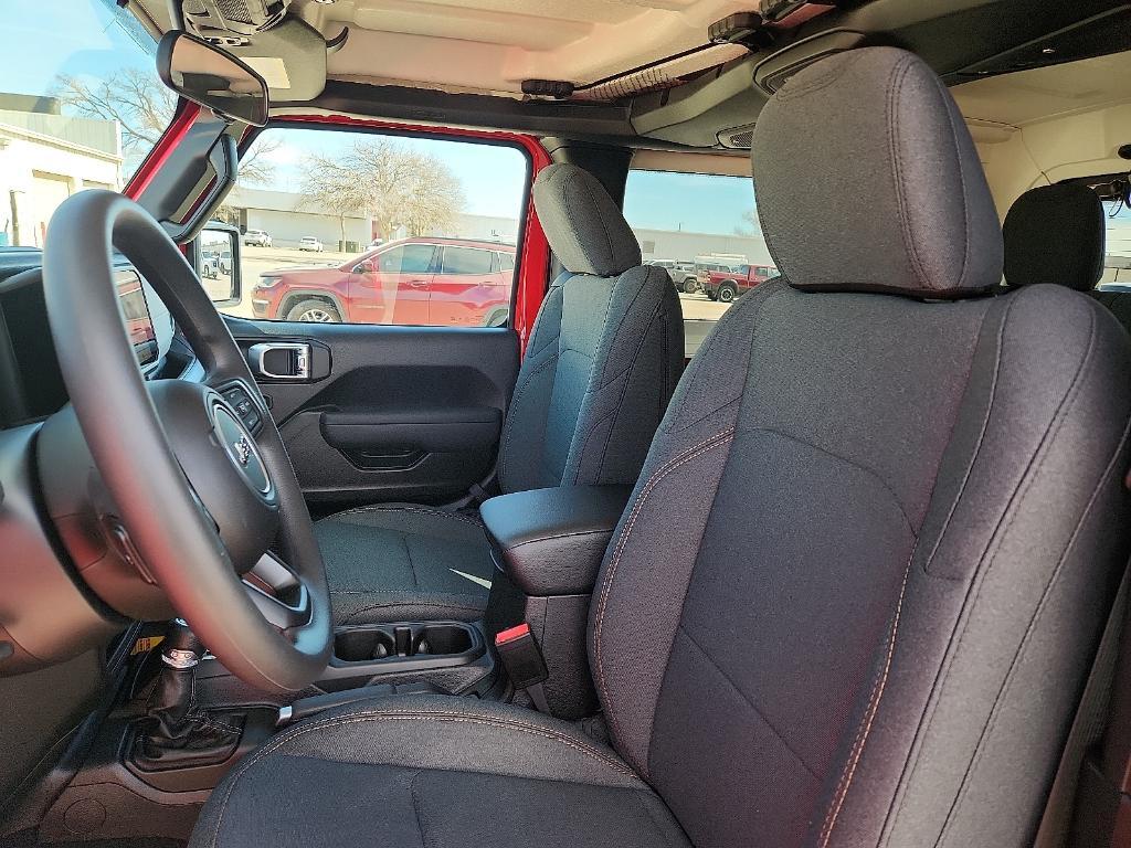 new 2026 Jeep Wrangler car, priced at $41,196