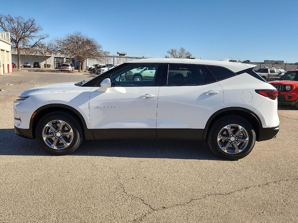 used 2025 Chevrolet Blazer car, priced at $33,995