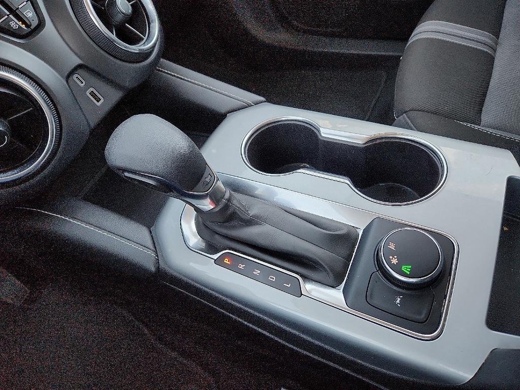 used 2025 Chevrolet Blazer car, priced at $33,995