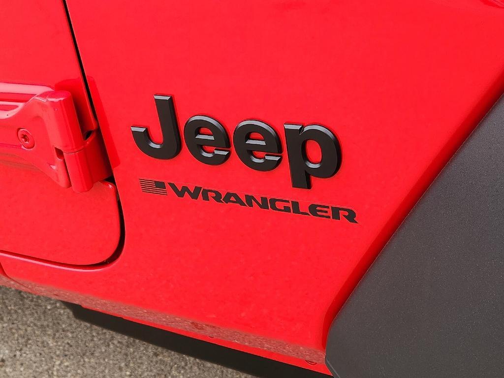 new 2026 Jeep Wrangler car, priced at $42,616