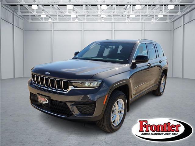new 2025 Jeep Grand Cherokee car, priced at $47,585