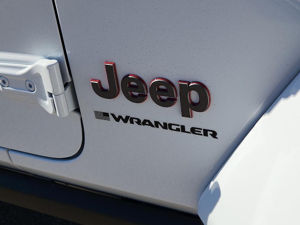 new 2026 Jeep Wrangler car, priced at $57,266