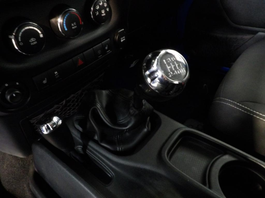 used 2014 Jeep Wrangler Unlimited car, priced at $15,990