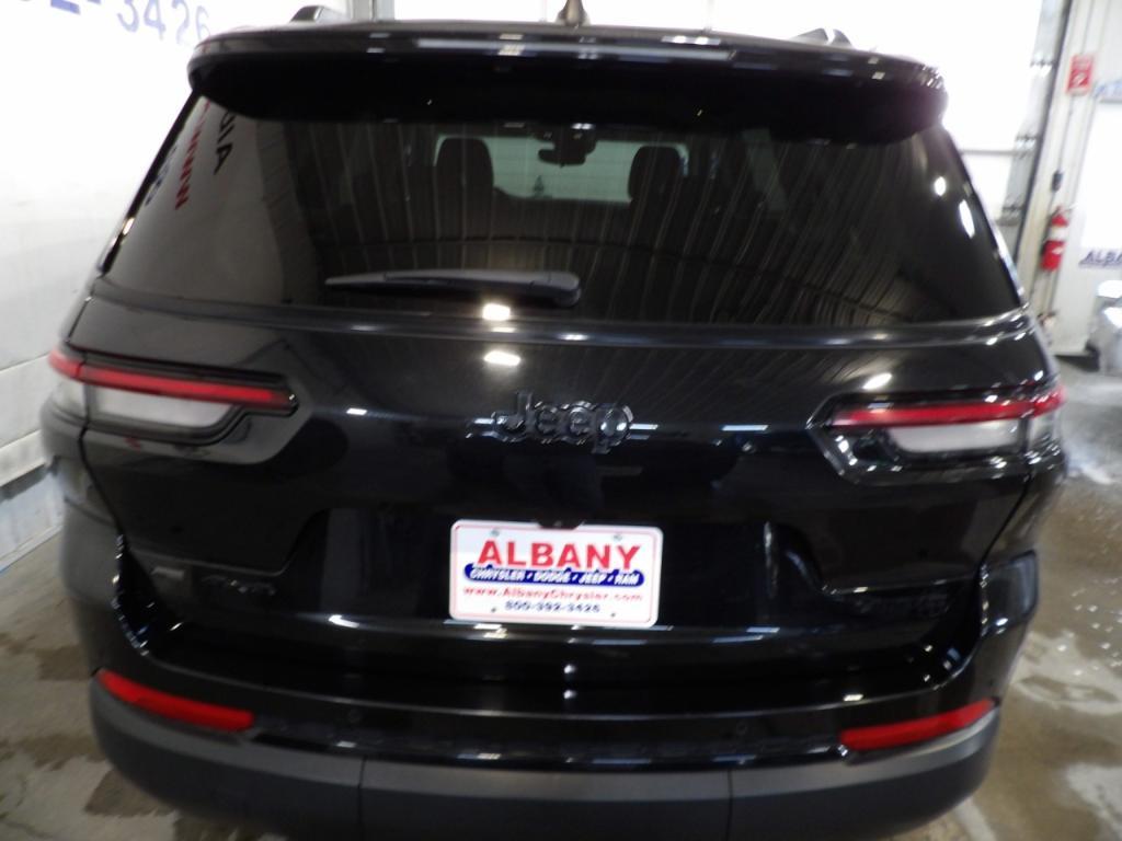 used 2023 Jeep Grand Cherokee L car, priced at $32,990