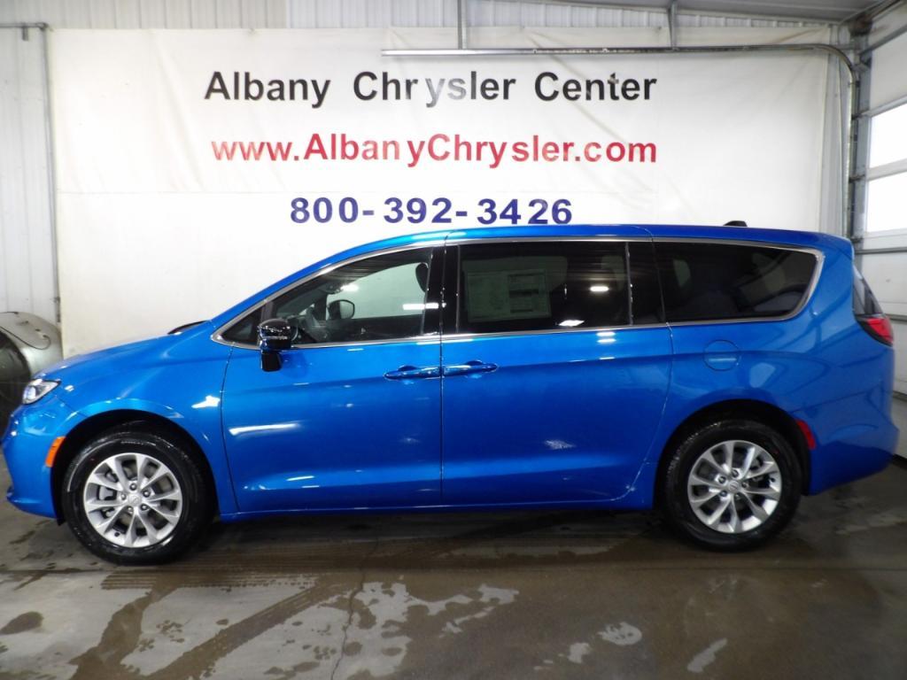 new 2026 Chrysler Pacifica car, priced at $44,500