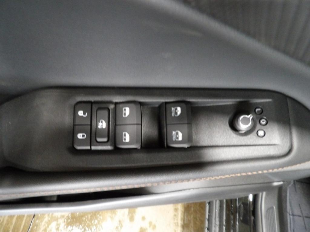 new 2026 Jeep Cherokee car, priced at $43,160