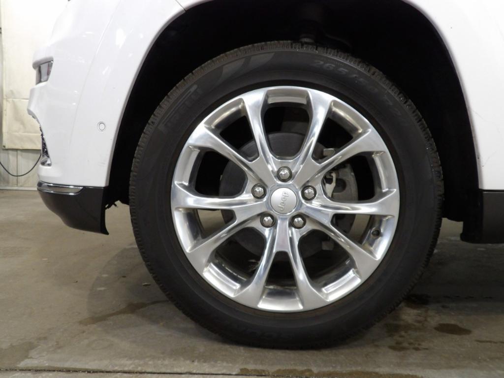 used 2020 Jeep Grand Cherokee car, priced at $23,990