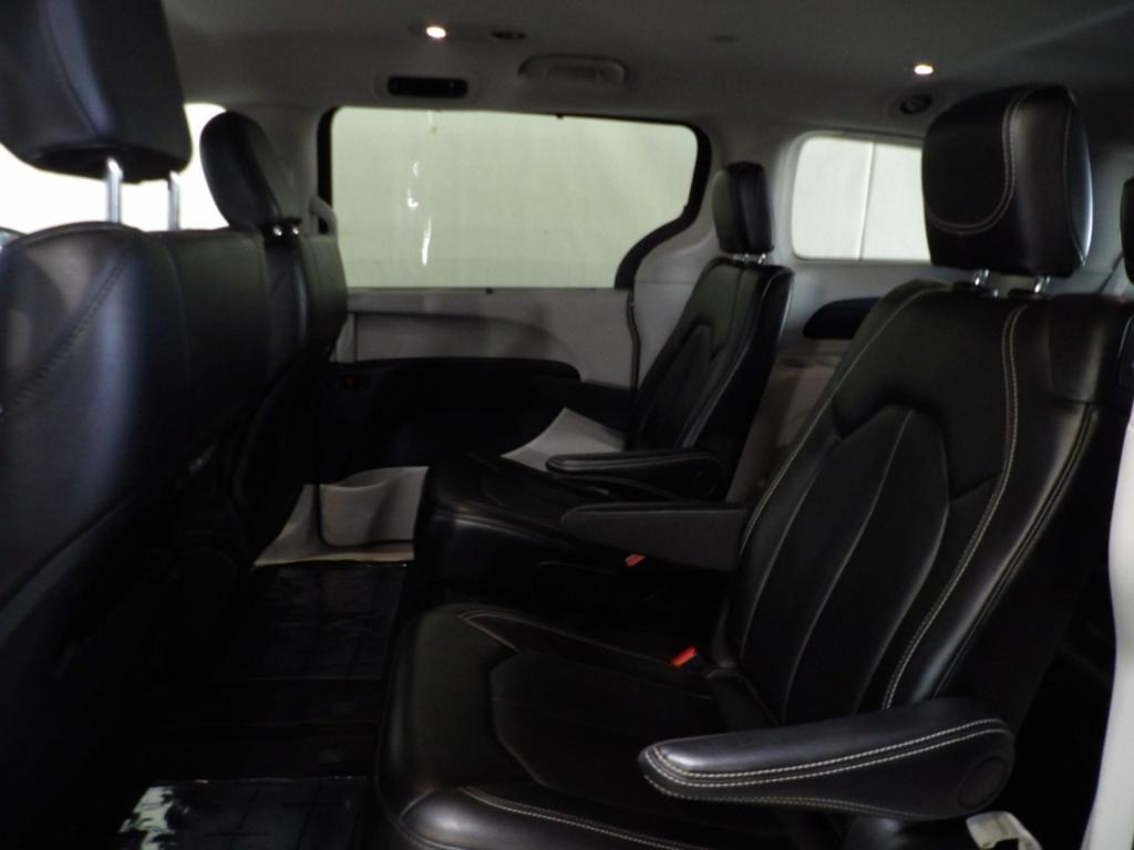 used 2024 Chrysler Pacifica car, priced at $28,990