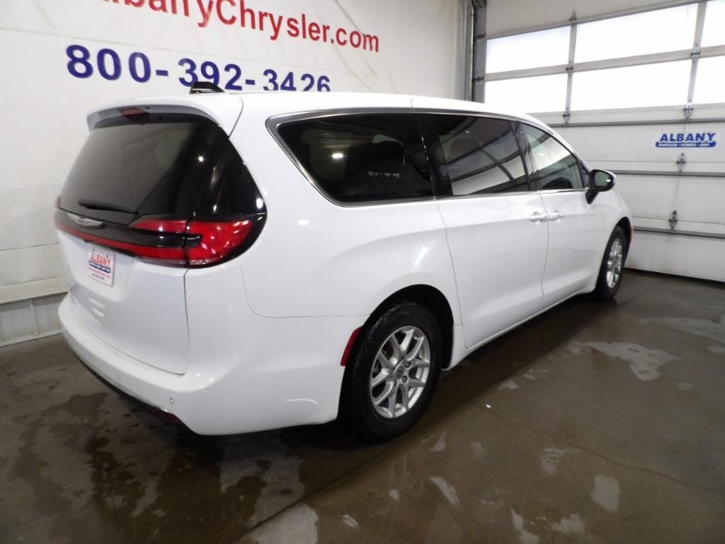 used 2023 Chrysler Pacifica car, priced at $23,990