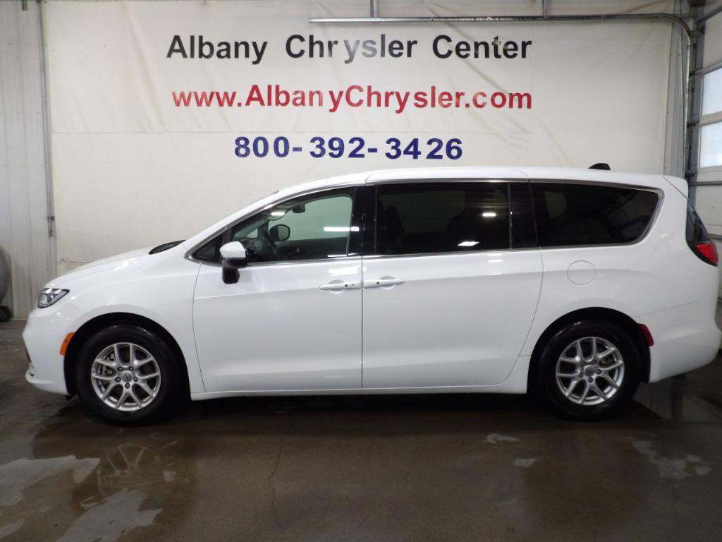 used 2023 Chrysler Pacifica car, priced at $23,990