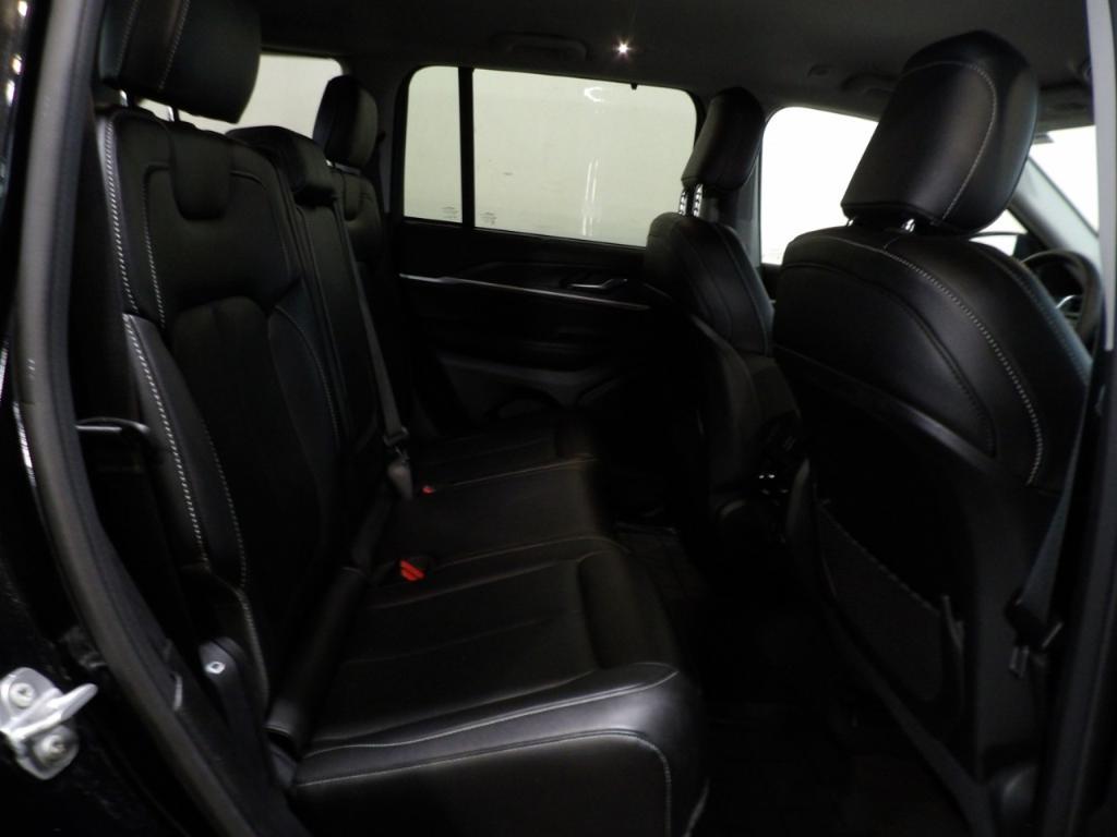 used 2023 Jeep Grand Cherokee car, priced at $31,990