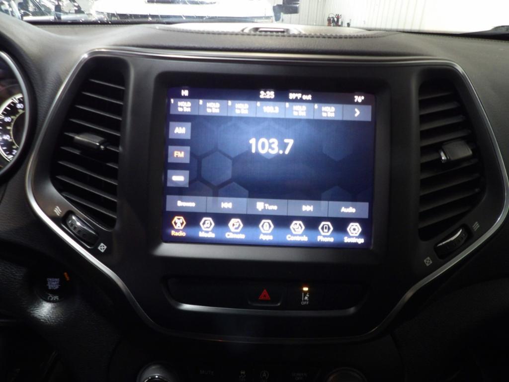 used 2022 Jeep Cherokee car, priced at $26,990