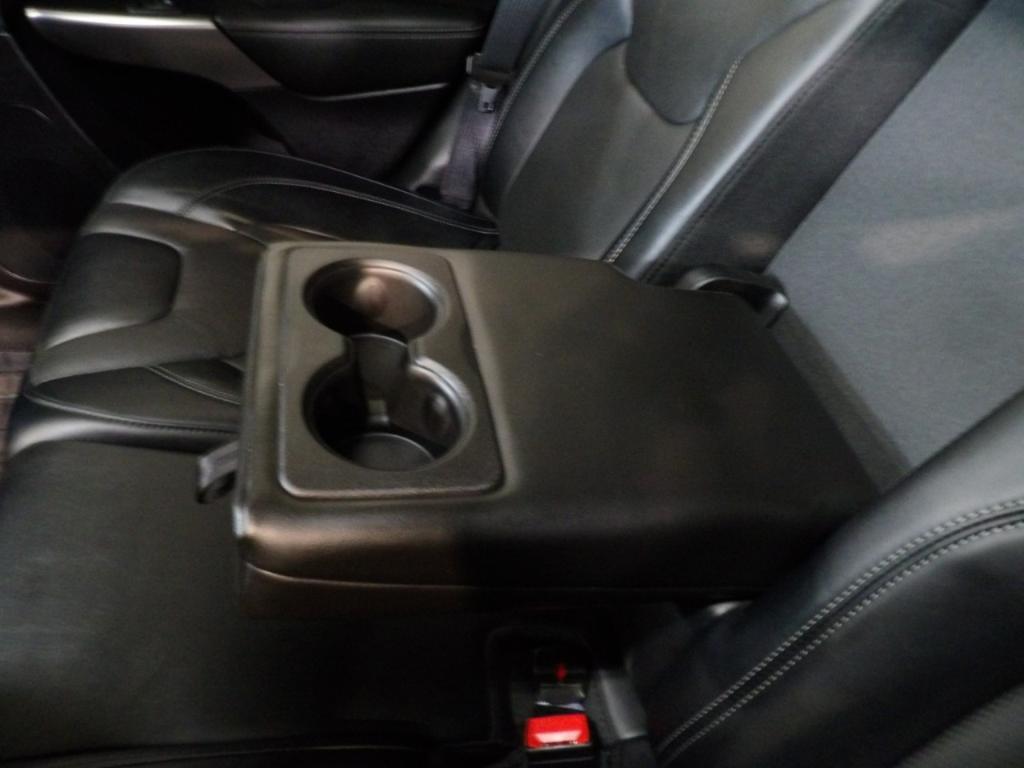 used 2022 Jeep Cherokee car, priced at $26,990