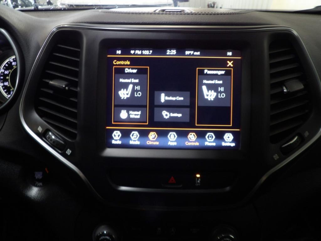 used 2022 Jeep Cherokee car, priced at $26,990