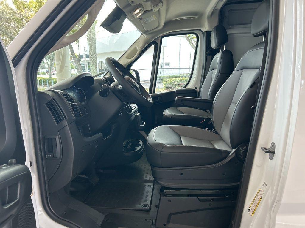 new 2026 Ram ProMaster 2500 car, priced at $43,977