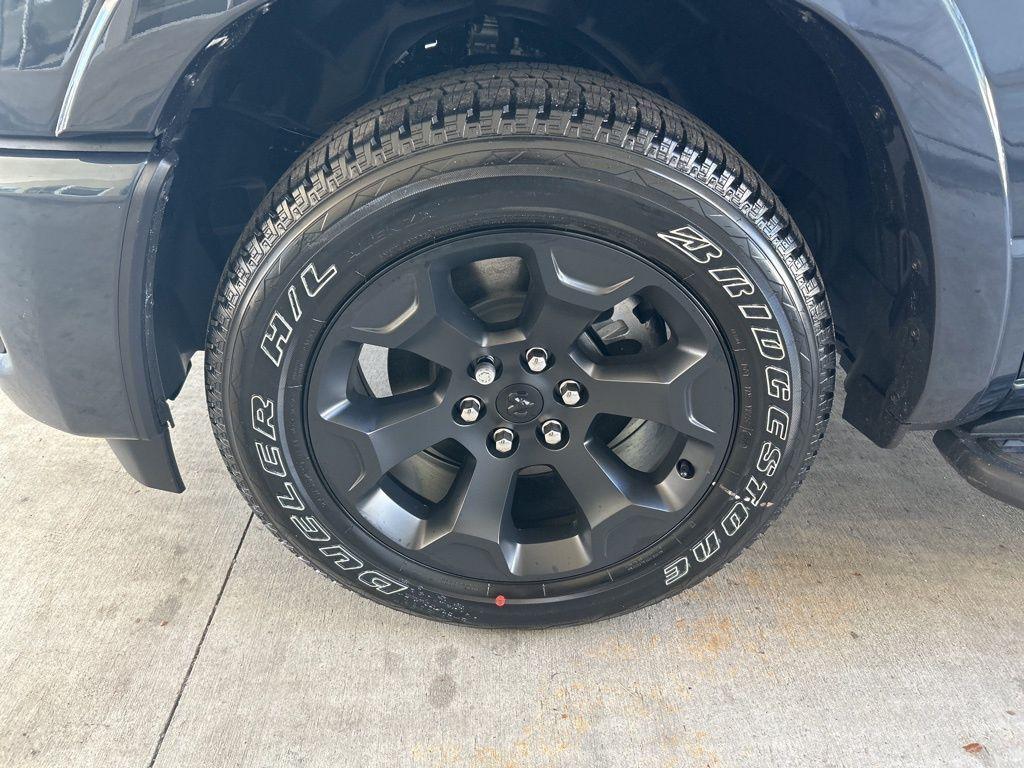 new 2025 Ram 1500 car, priced at $44,762