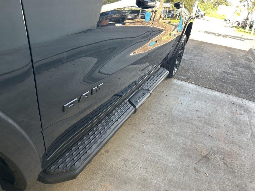 new 2025 Ram 1500 car, priced at $44,762