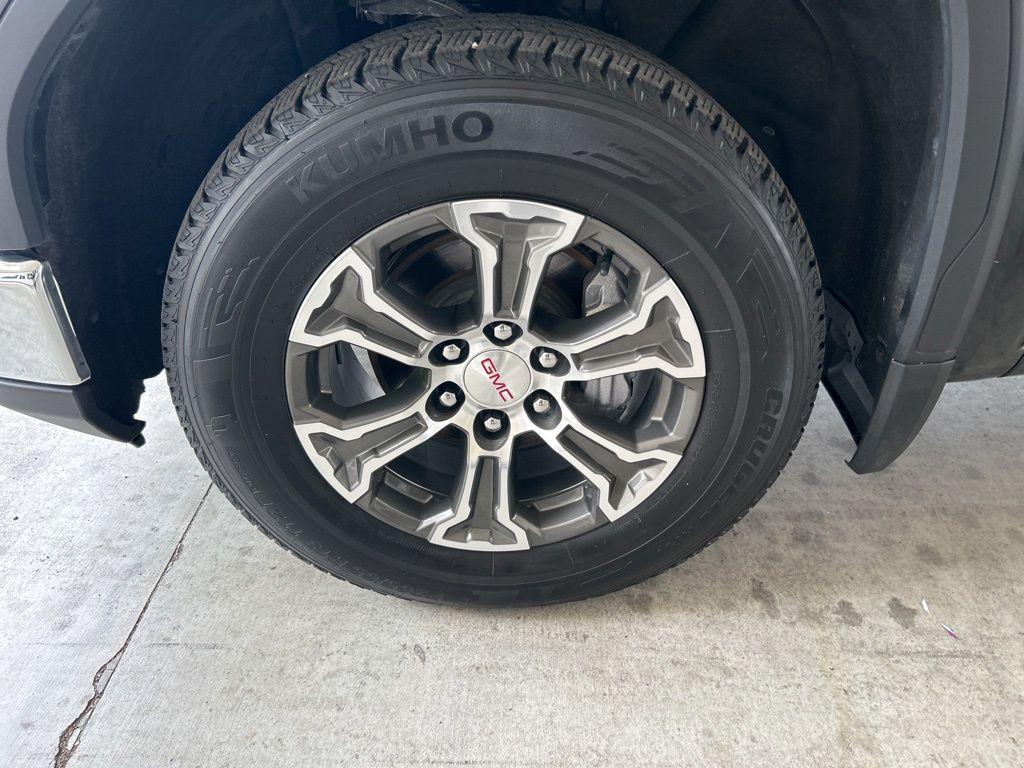 used 2025 GMC Sierra 1500 car, priced at $41,775