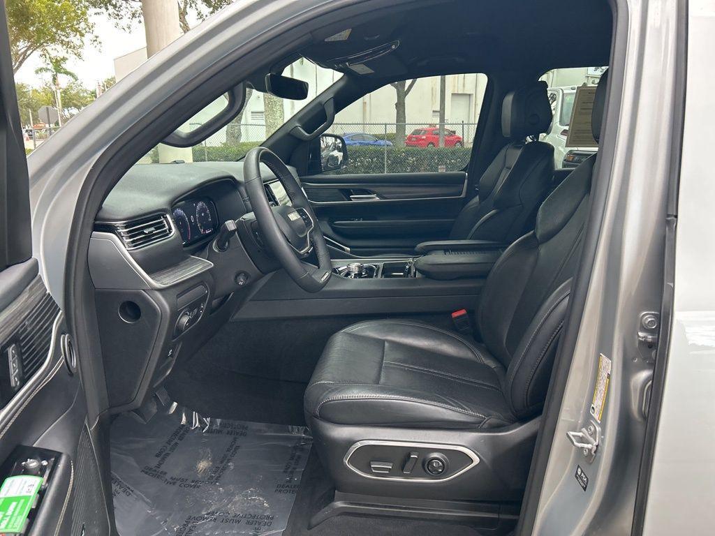 used 2023 Jeep Wagoneer L car, priced at $35,765